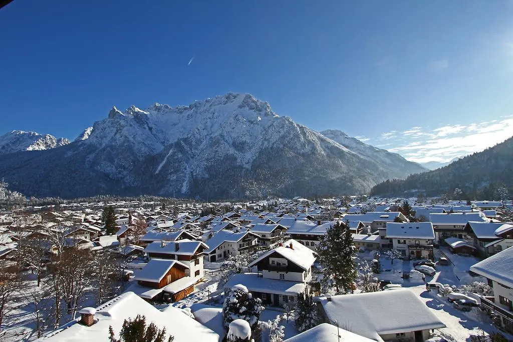 Landhaus Sonnenbichl Mittenwald Hotel