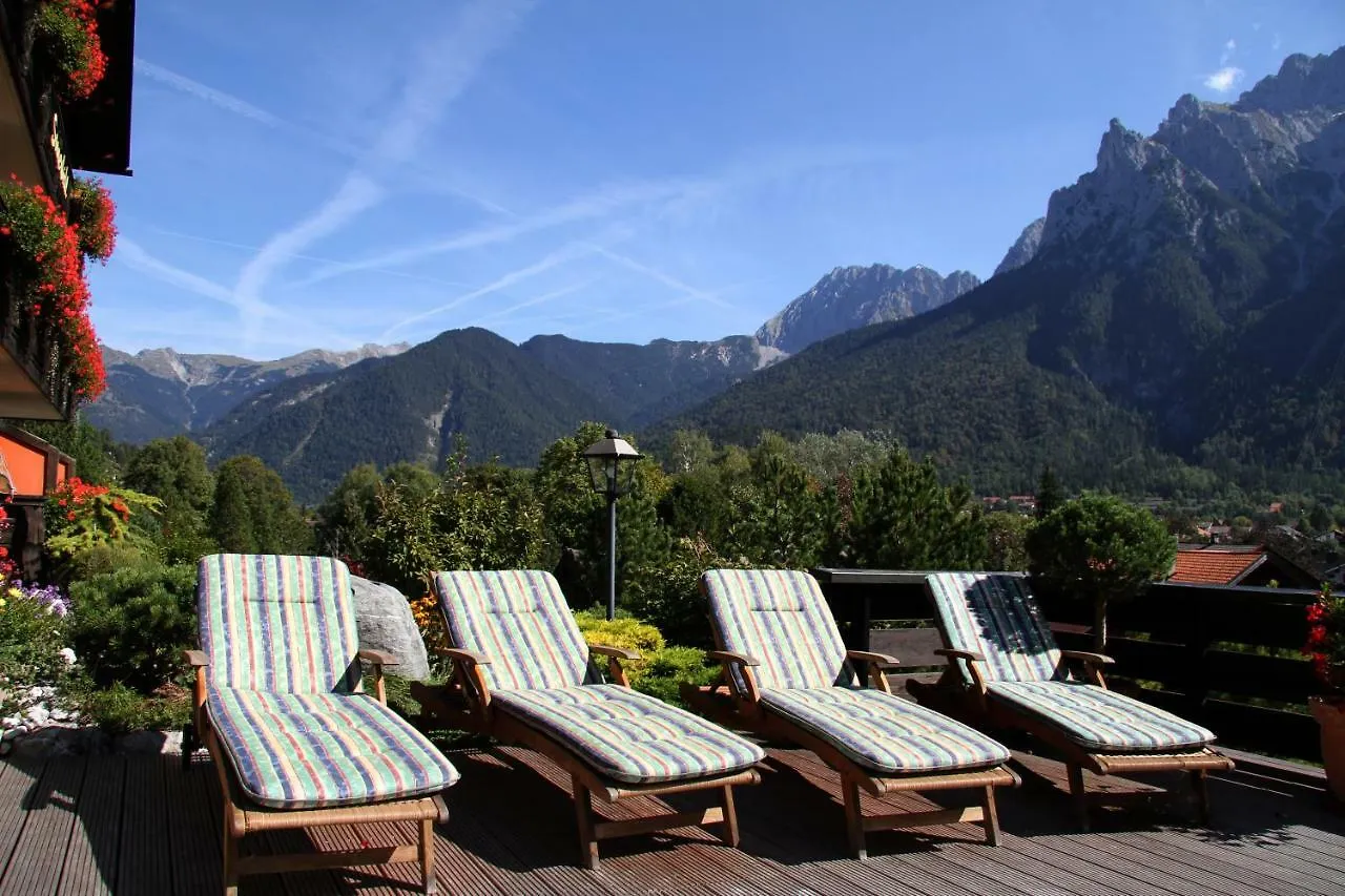 Landhaus Sonnenbichl Mittenwald Hotel 3*,  Germany